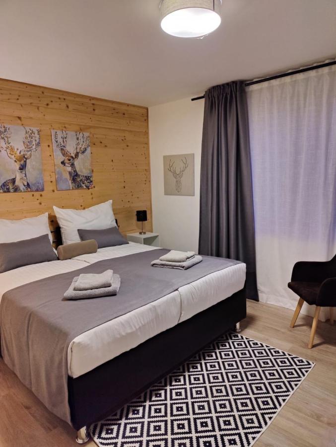 Waldhaus Hirsch Bungalow Only For You Self Check In Portschach am Woerthersee Exterior foto